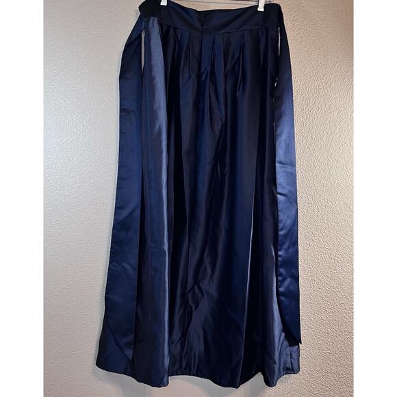 NIKKI ITALY Size 13 Maxi Skirt with Waist Tie Blue - Picture 4 of 10